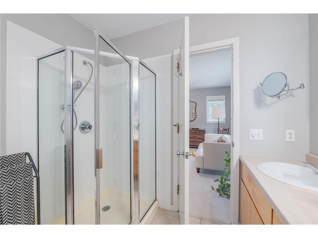 2191 Edgcumbe Road Saint Paul MN 55116 7090362 image29