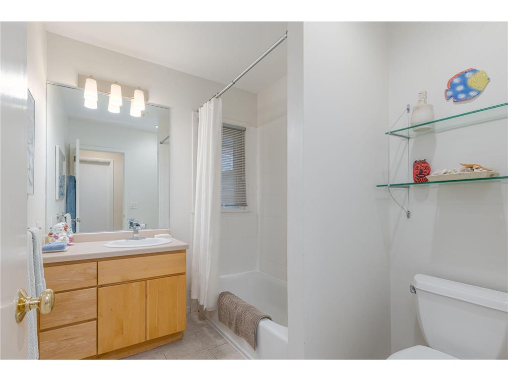 2191 Edgcumbe Road Saint Paul MN 55116 7090362 image34
