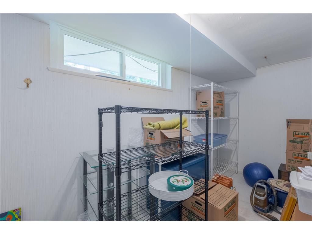 2191 Edgcumbe Road Saint Paul MN 55116 7090362 image38