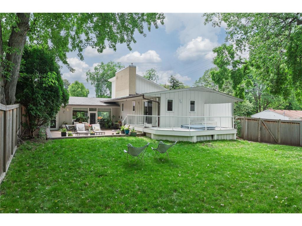 2191 Edgcumbe Road Saint Paul MN 55116 7090362 image40