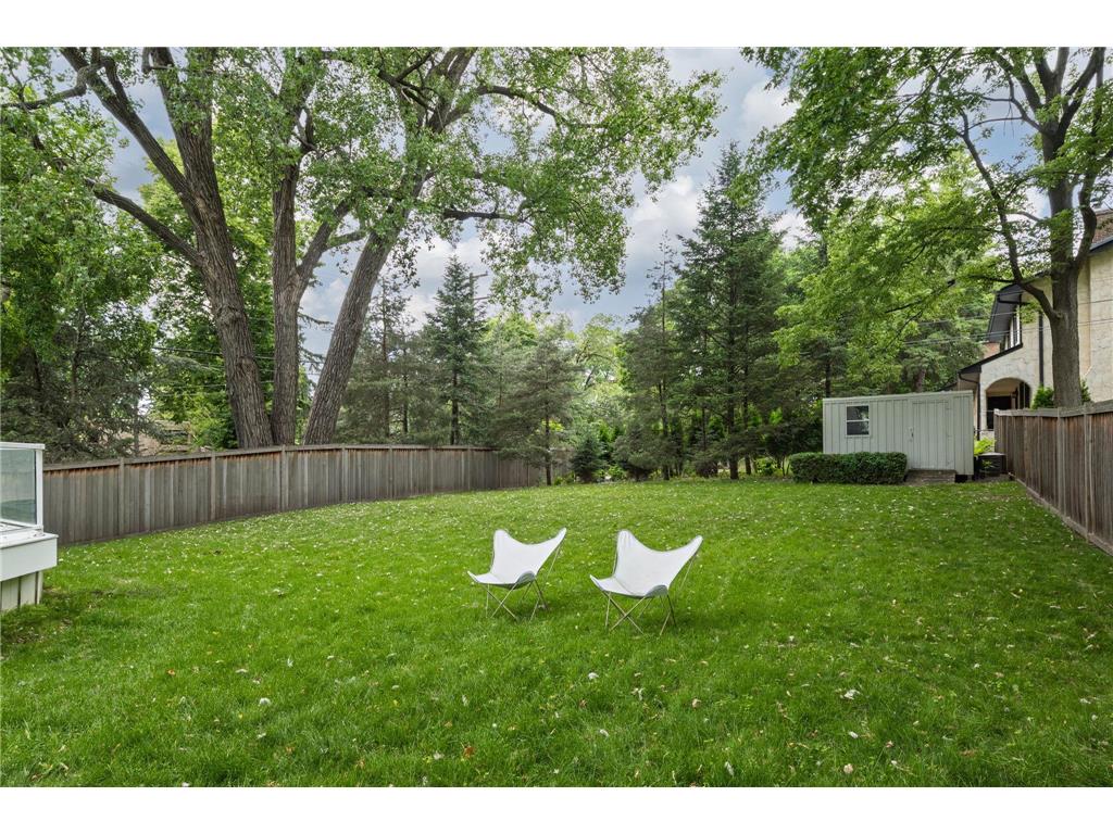 2191 Edgcumbe Road Saint Paul MN 55116 7090362 image41