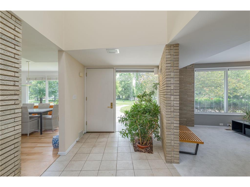 2191 Edgcumbe Road Saint Paul MN 55116 7090362 image8