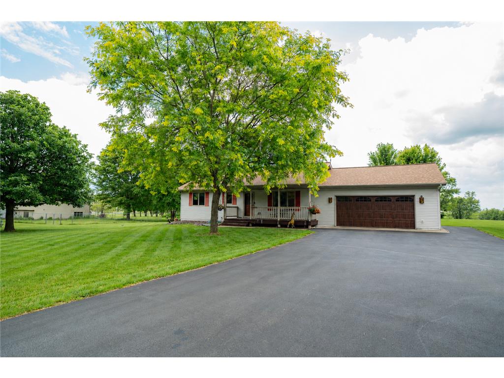 2192 90th Avenue Osceola WI 54020 7099896 image1