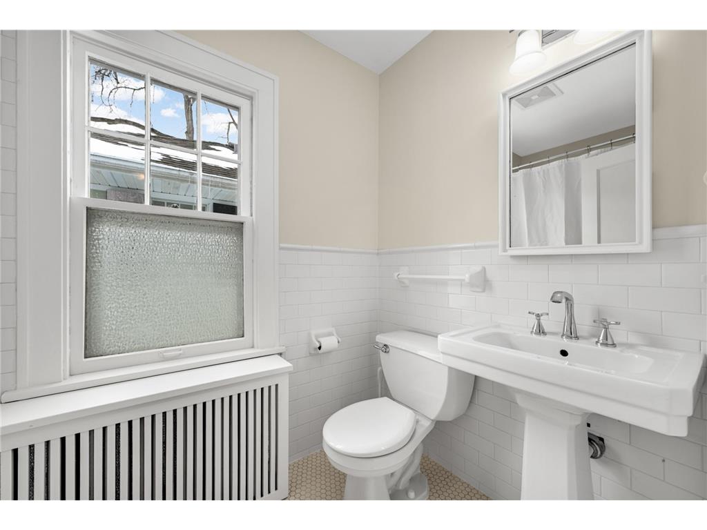 2192 Wellesley Avenue Saint Paul MN 55105 6750563 image22