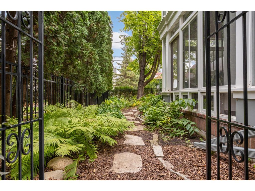 2192 Wellesley Avenue Saint Paul MN 55105 6750563 image27