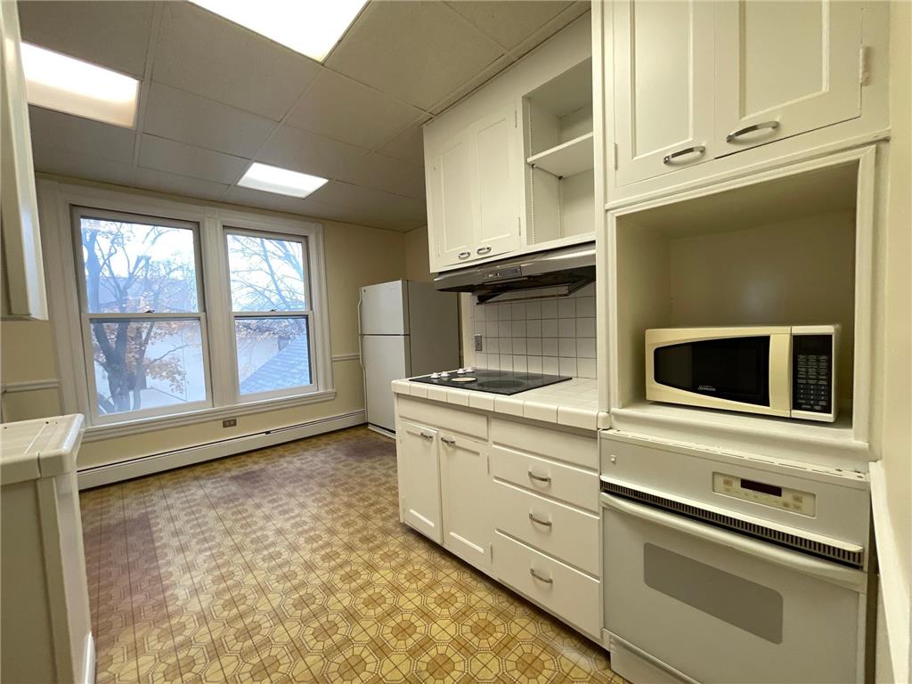 2193 1st Street White Bear Lake MN 55110 - White Bear 6821670 image8