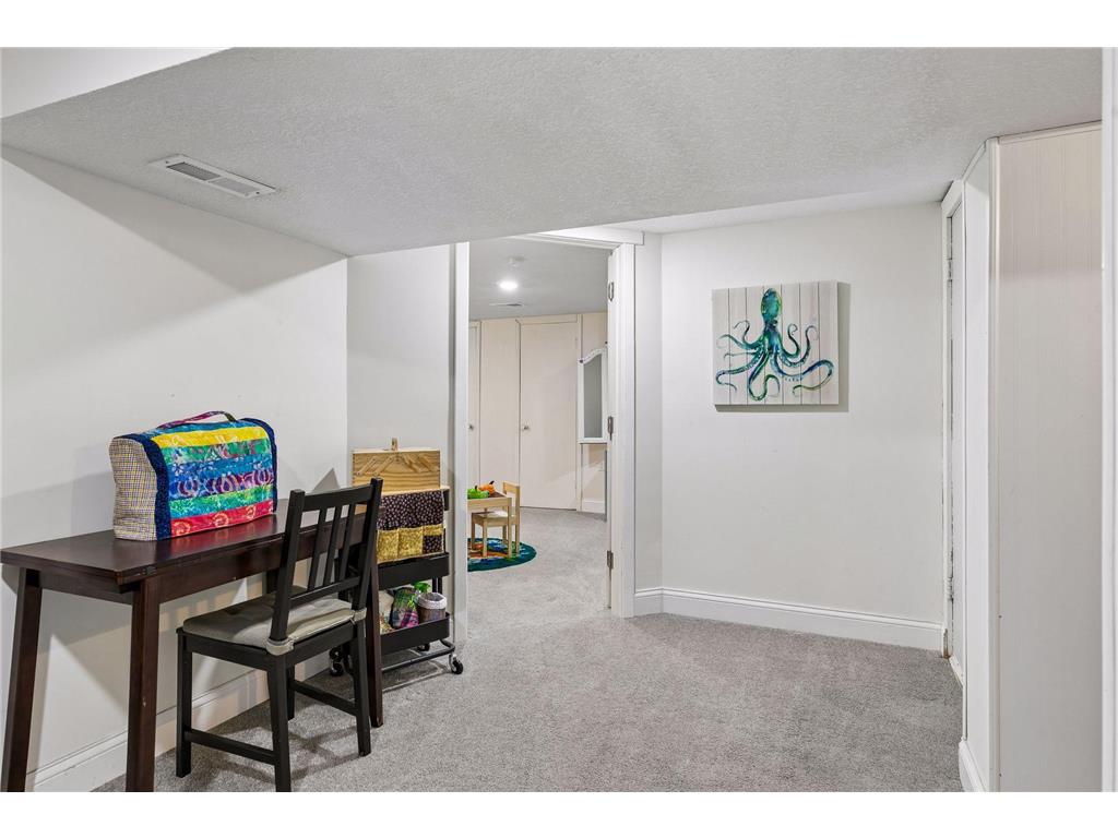 2193 Waukon Avenue Saint Paul MN 55119 7095129 image24
