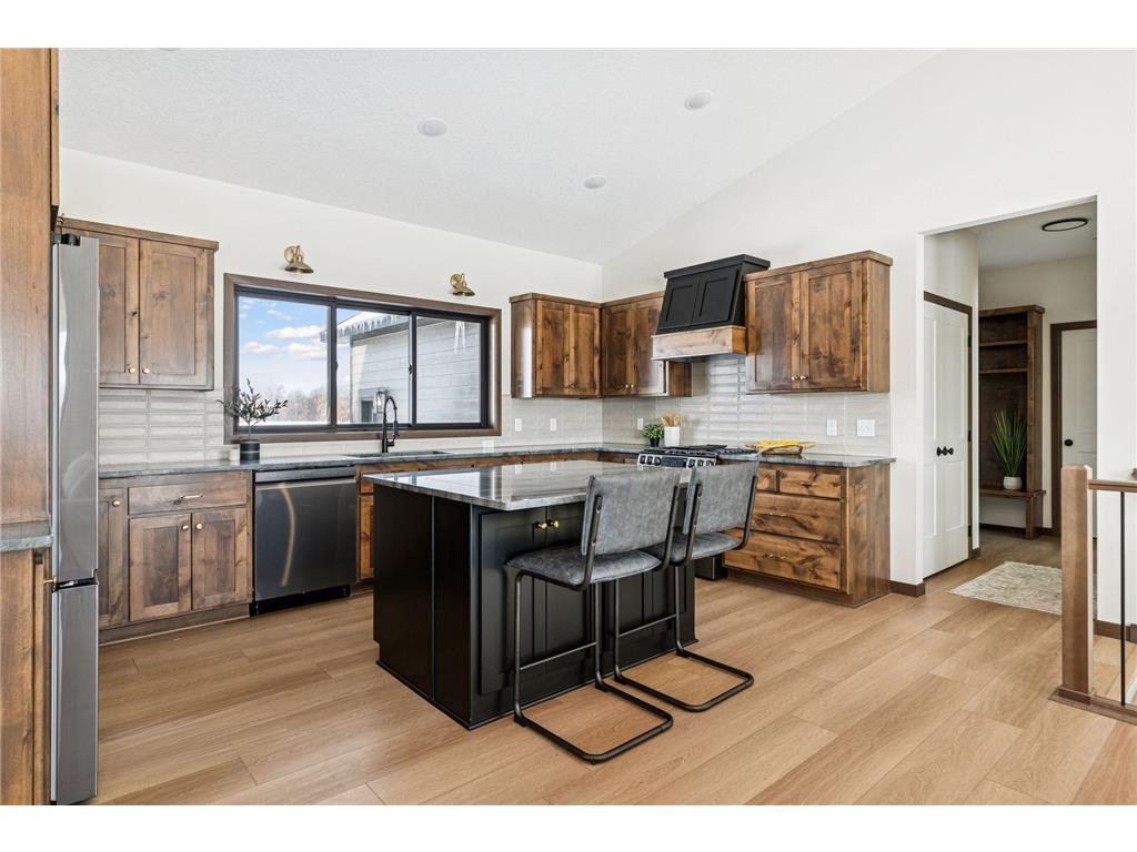 21933 Edison Street East Bethel MN 55011 6655426 image16