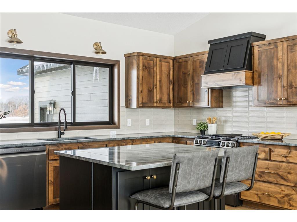 21933 Edison Street East Bethel MN 55011 6655426 image19