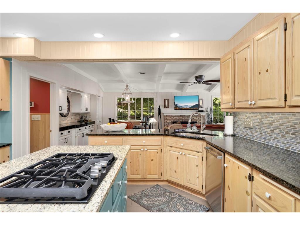 2194 Charlton Road Sunfish Lake MN 55118 6760001 image26