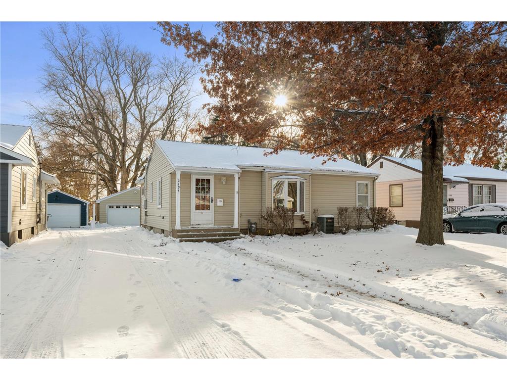 2194 Maryland Avenue E Saint Paul MN 55119 7006808 image1
