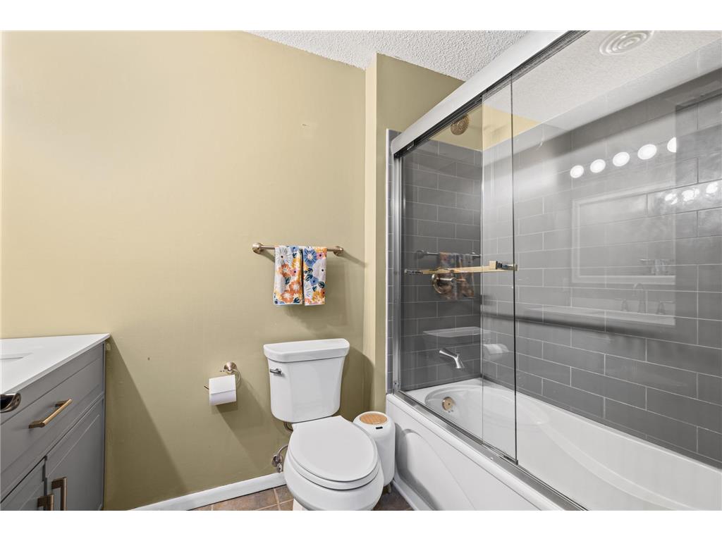 2194 Snowshoe Lane E Saint Paul MN 55119 7083004 image25