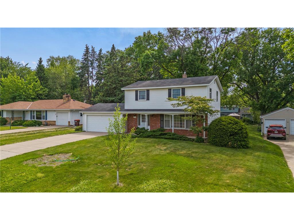 2195 Burr Street N Maplewood MN 55117 7083807 image2