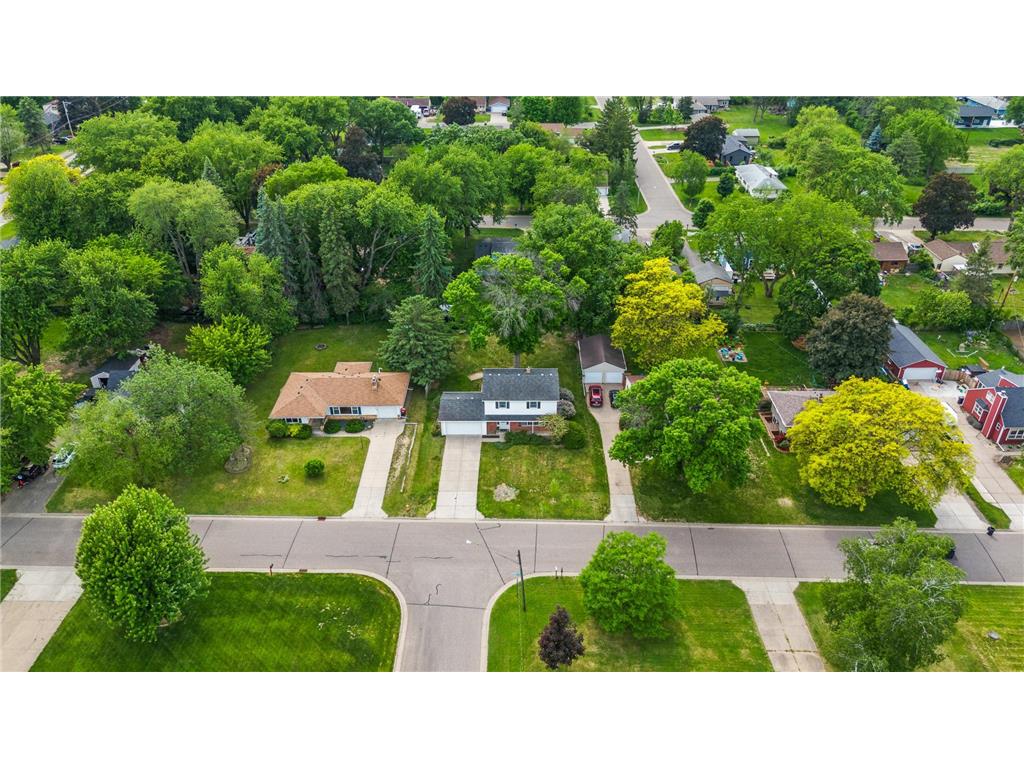 2195 Burr Street N Maplewood MN 55117 7083807 image3