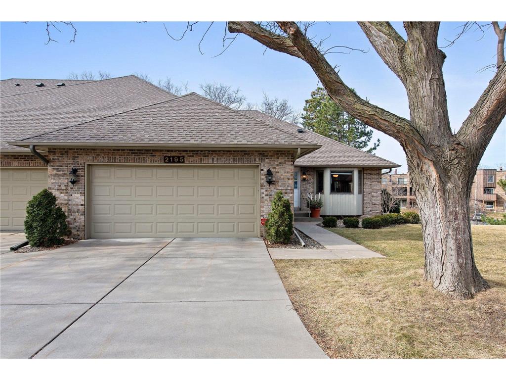 2195 Ferris Lane, Roseville, MN, 55113 MLS 6508072 Edina Realty
