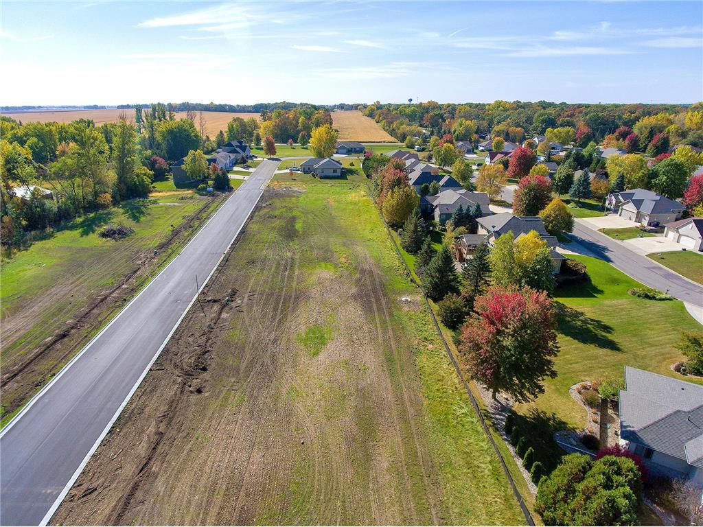 2195 NE Maple Leaf Lane Owatonna MN 55060 6161649 image10