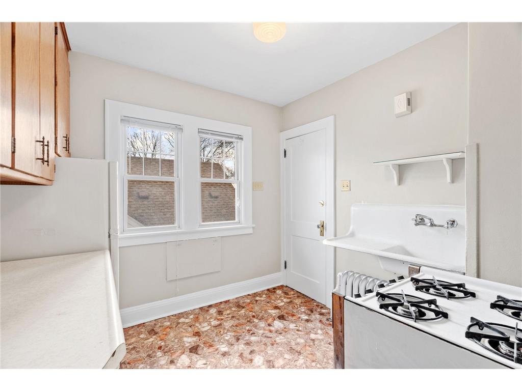 2196 Eleanor Avenue Saint Paul MN 55116 7085825 image24