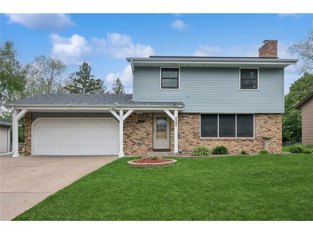 2197 Beam Avenue Maplewood MN 55109 6724352 image1