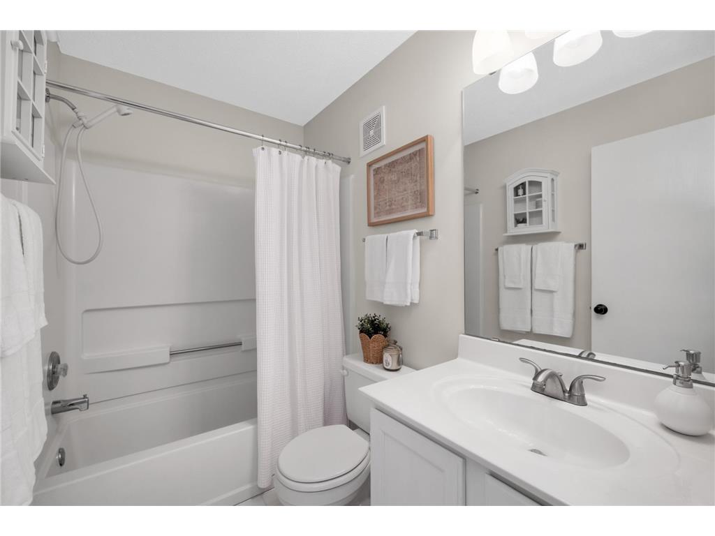 2198 Water Lilly Lane Eagan MN 55122 7076568 image21