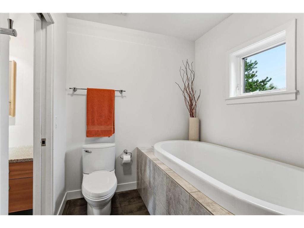 2199 Pinehurst Avenue Saint Paul MN 55116 7030371 image37
