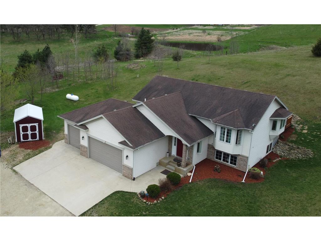 21990 460th Street, Zumbrota, MN, 55992 MLS 6183594 Edina Realty