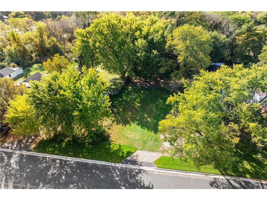 219X 12th Street White Bear Lake MN 55110 6807600 image2