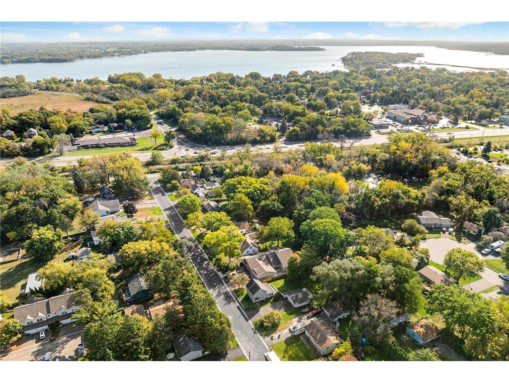 219X 12th Street White Bear Lake MN 55110 6807600 image4