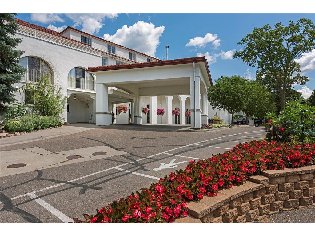 21XX Huntington Point Road E Minnetonka Beach MN 55391 - Lake Minnetonka 7053195 image11