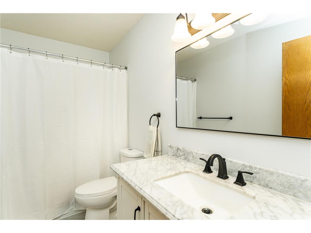 22 23rd Street SW Rochester MN 55902 7056020 image16