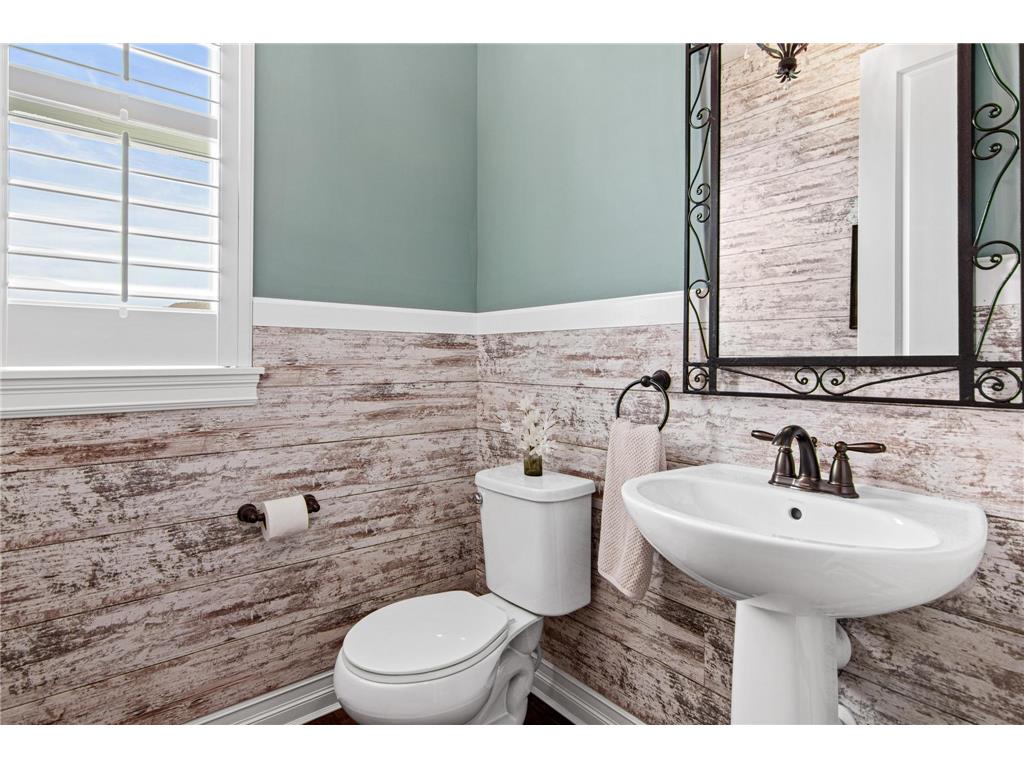 22 Alcott Court North Oaks MN 55127 7053857 image18