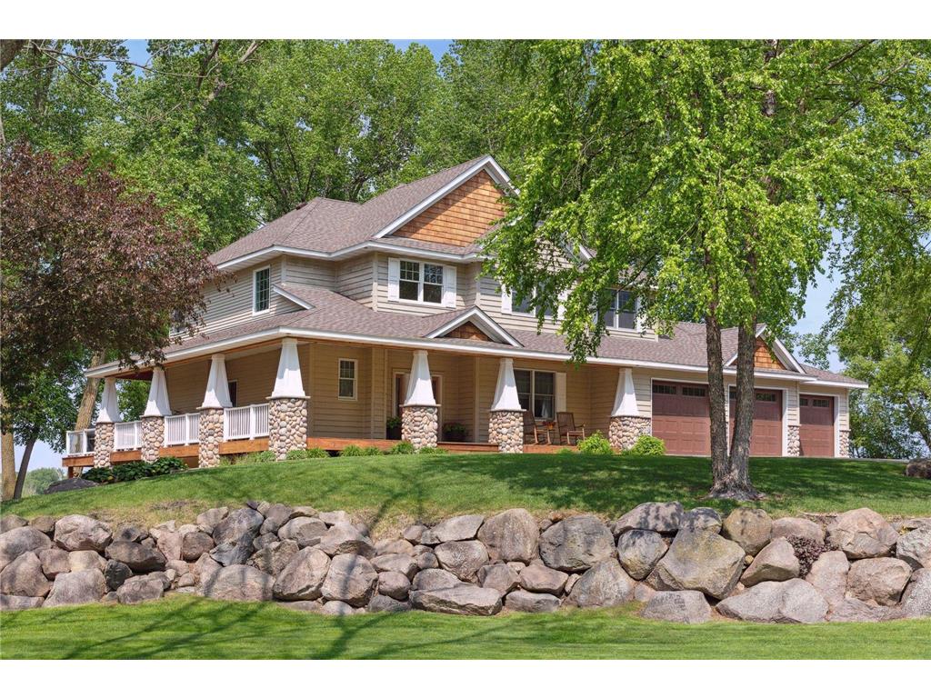 22 Grenelefe Avenue N, Dellwood, MN, 55110 MLS 6382645 Edina Realty