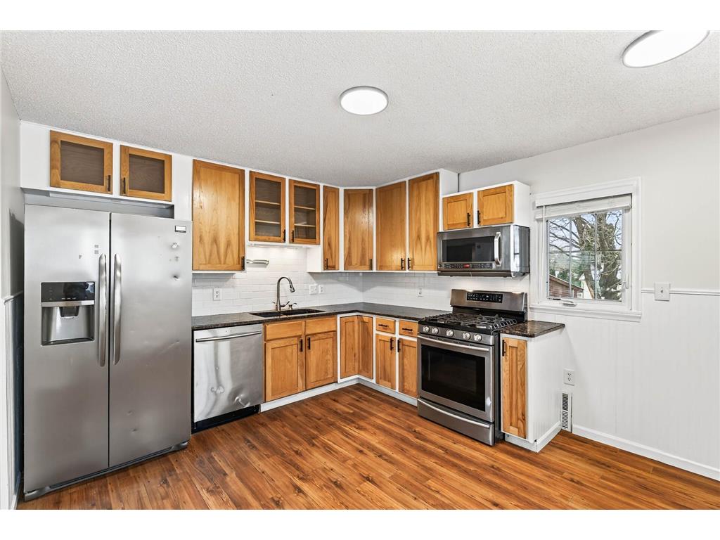 22 Mcclelland Street N Maplewood MN 55119 6822478 image1