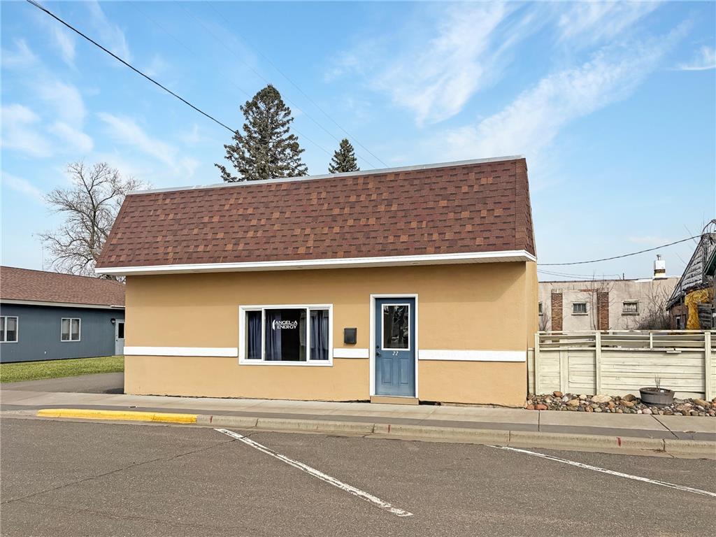 22 W 2nd Avenue Luck WI 54853 7032701 image2