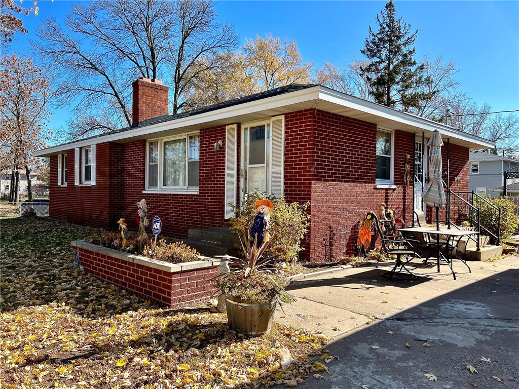 220 109th Avenue NE Blaine MN 55434 6303025 image1