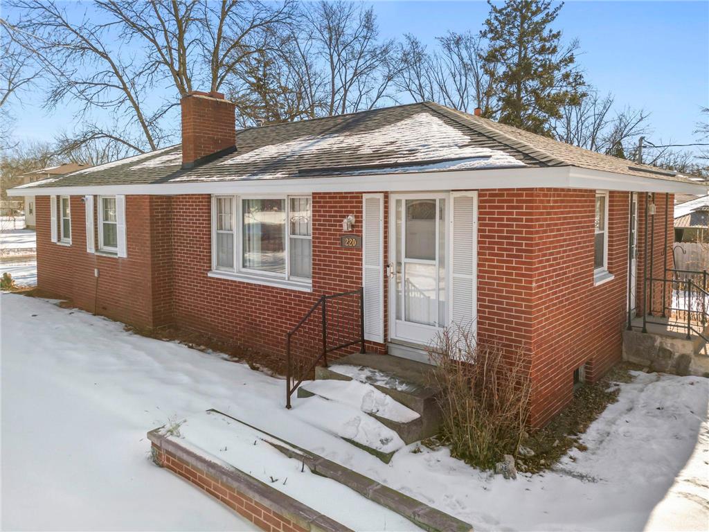 220 109th Avenue NE Blaine MN 55434 7017923 image1