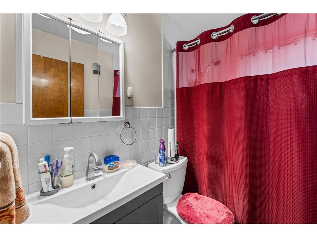 220 109th Avenue NE Blaine MN 55434 7017923 image15