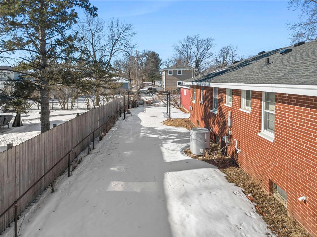 220 109th Avenue NE Blaine MN 55434 7017923 image24