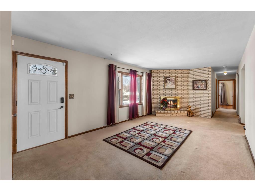 220 109th Avenue NE Blaine MN 55434 7017923 image3