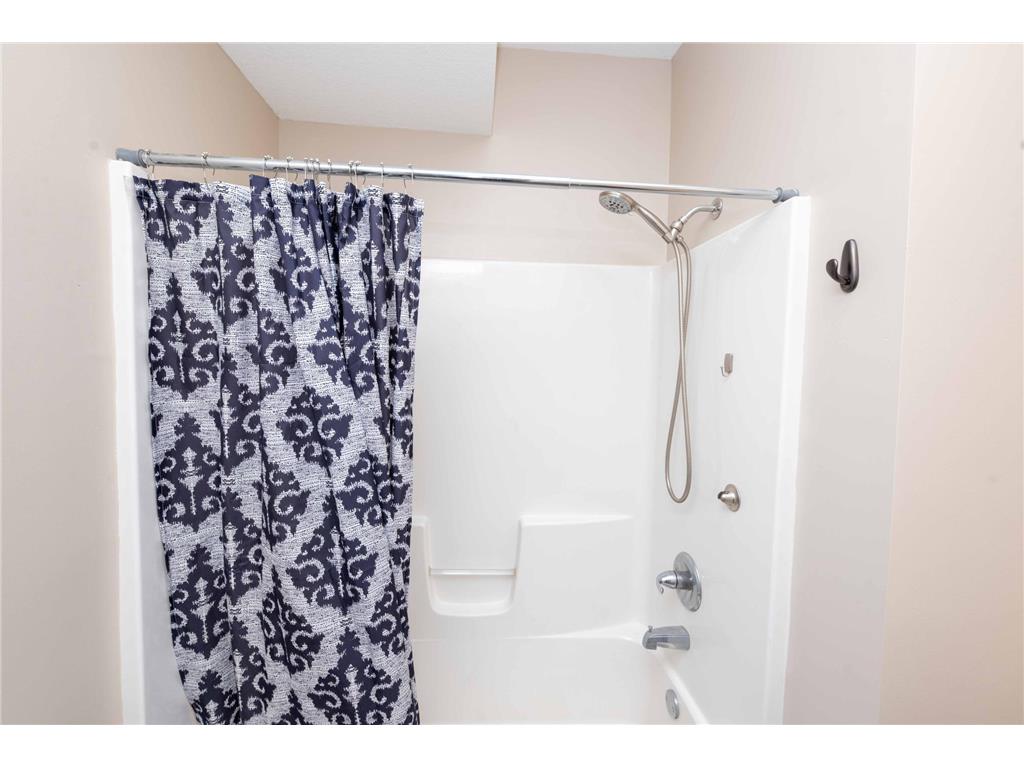 220 1st Street Farmington MN 55024 7004453 image16