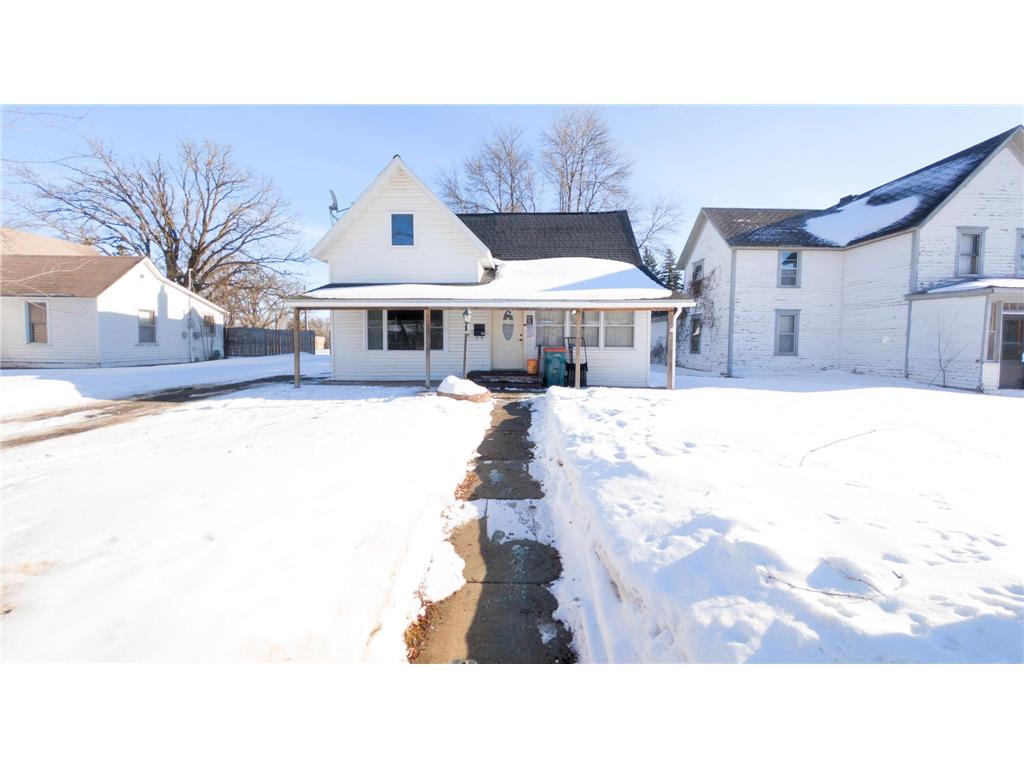 220 1st Street NE Wadena MN 56482 7006377 image2