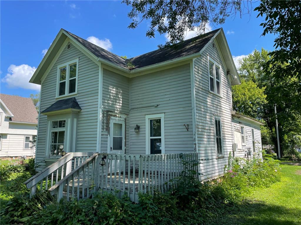 220 1st Street SW, Grand Meadow, MN, 55936 MLS 6250201 Edina Realty