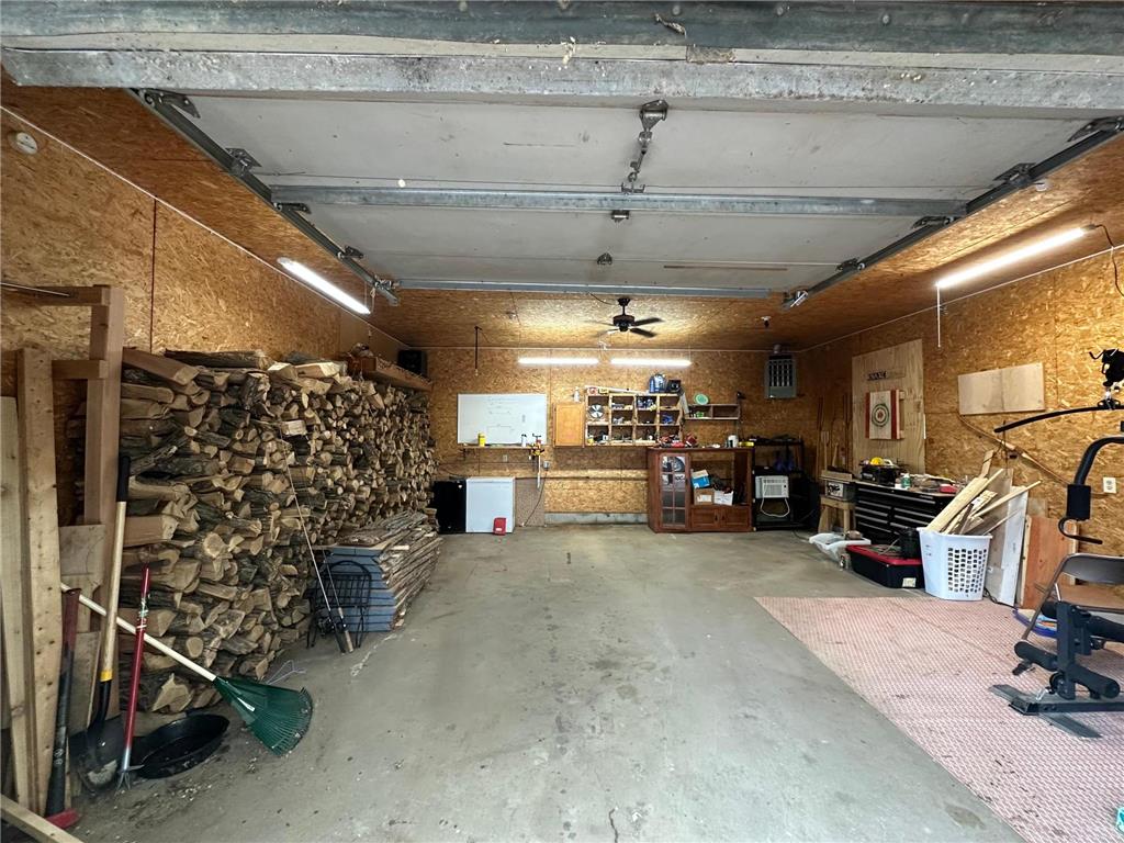 220 4th Avenue E Shakopee MN 55379 7078415 image12
