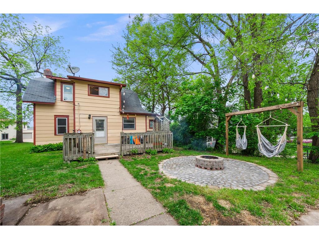 220 4th Avenue E Shakopee MN 55379 7078415 image2