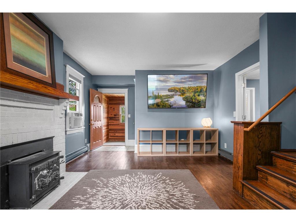 220 4th Avenue E Shakopee MN 55379 7078415 image4