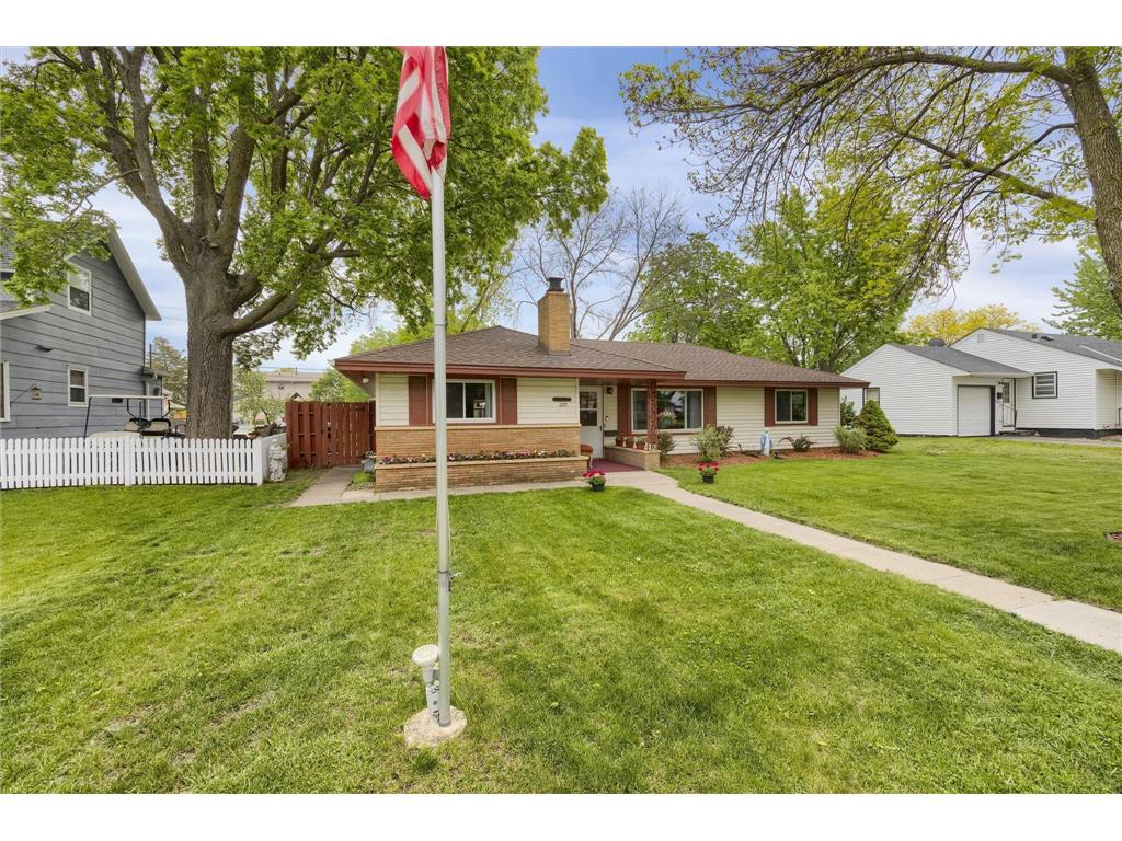 220 5th Avenue SE, Osseo, MN, 55369 MLS 6536299 Edina Realty