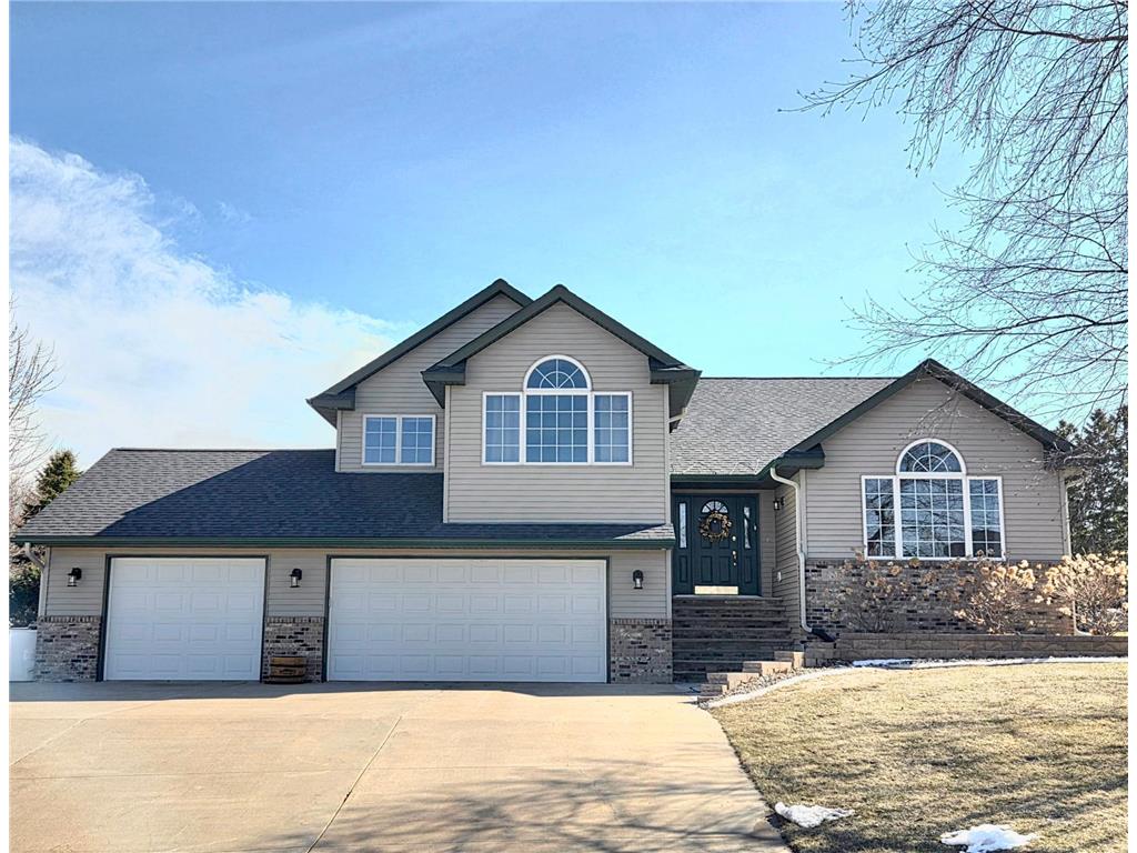 220 8th Street NE Melrose MN 56352 7049379 image1