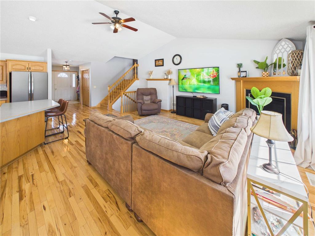 220 8th Street NE Melrose MN 56352 7049379 image12