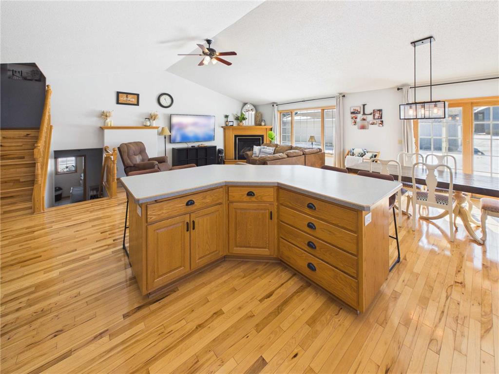 220 8th Street NE Melrose MN 56352 7049379 image13