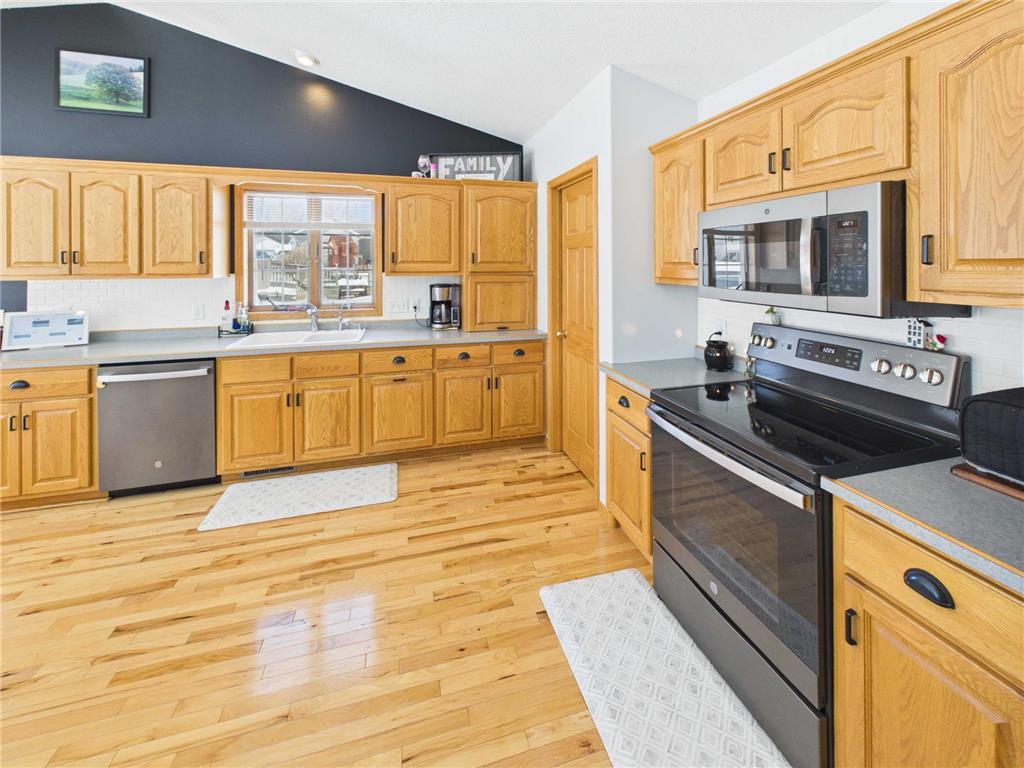 220 8th Street NE Melrose MN 56352 7049379 image18