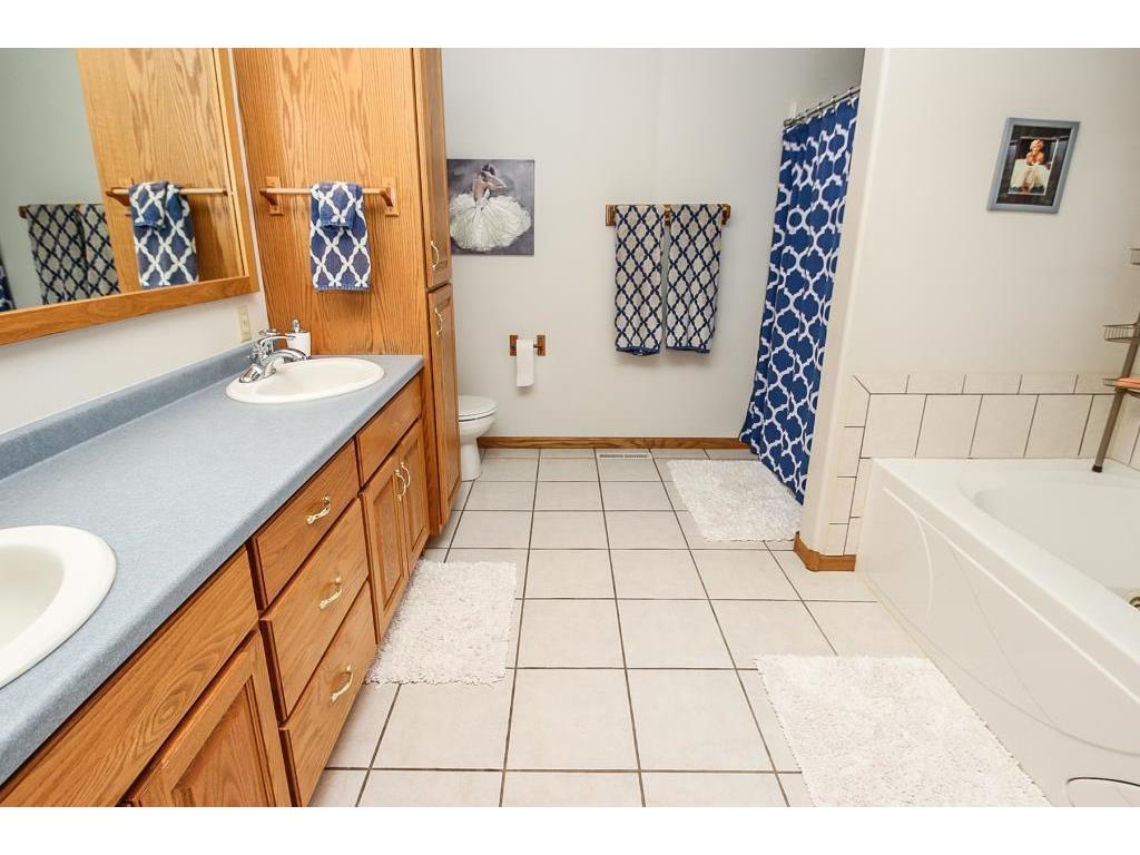 220 8th Street NE Melrose MN 56352 7049379 image19
